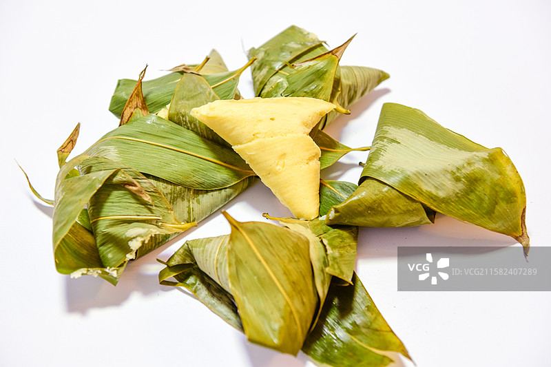 粽叶玉米包谷粑粑美食图片素材