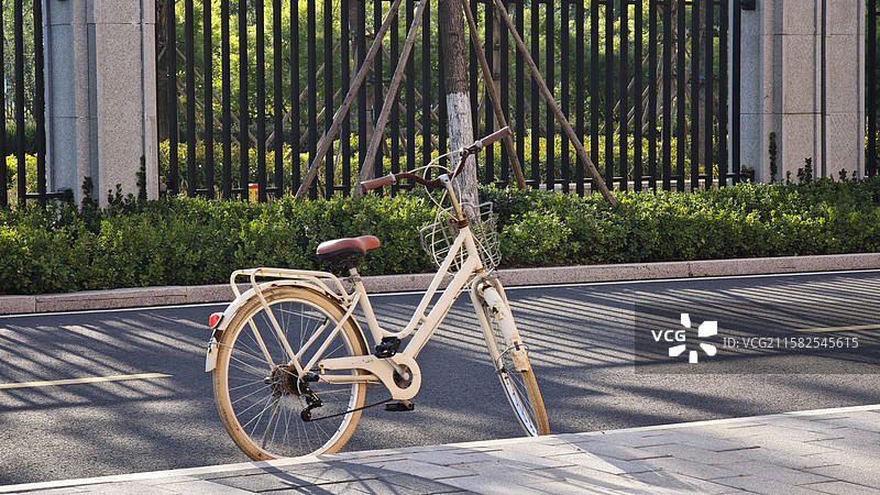 午后的校园图片素材