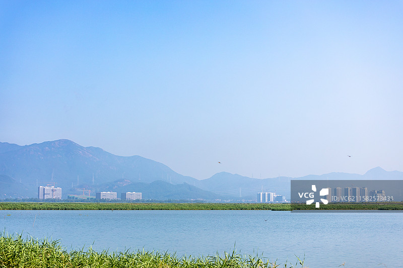 建设中的江门滨海新区银湖湾核心区图片素材