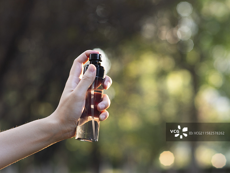 户外消毒防蚊虫叮咬花露水图片素材