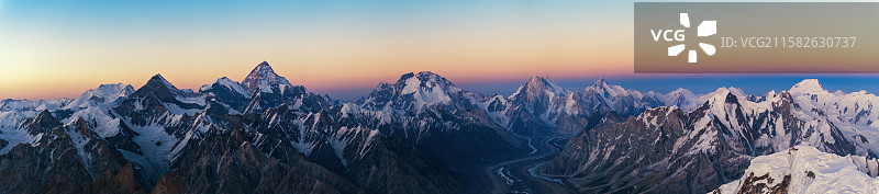 喀喇昆仑山著名山峰全景图片素材