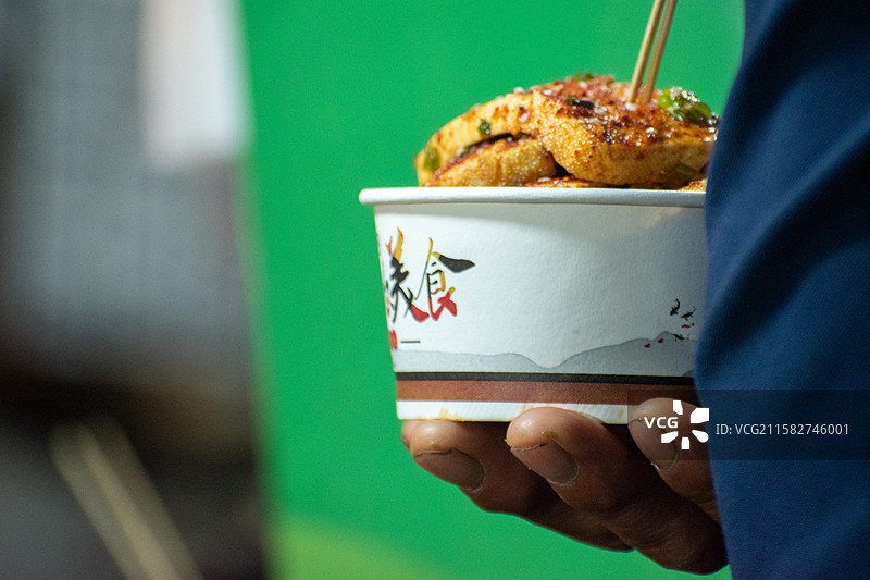 户外小吃、煎豆腐、麻辣豆腐、凉粉、冷沾沾图片素材