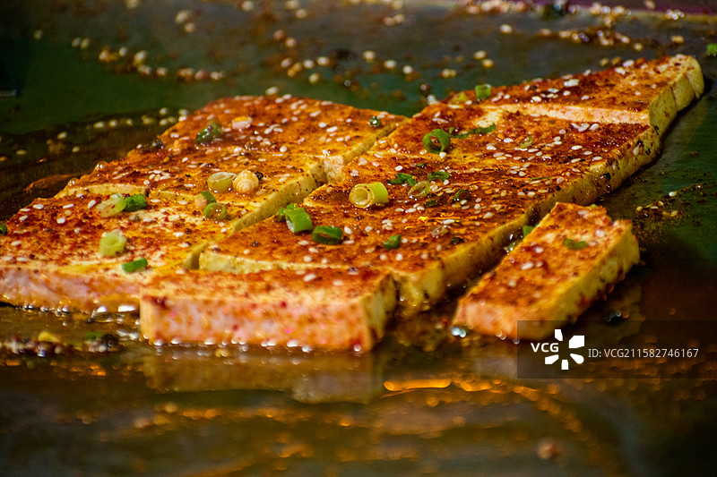 户外小吃、煎豆腐、麻辣豆腐、凉粉、冷沾沾图片素材