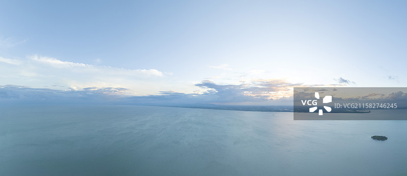无锡太湖的马山周边的盛夏风光图片素材