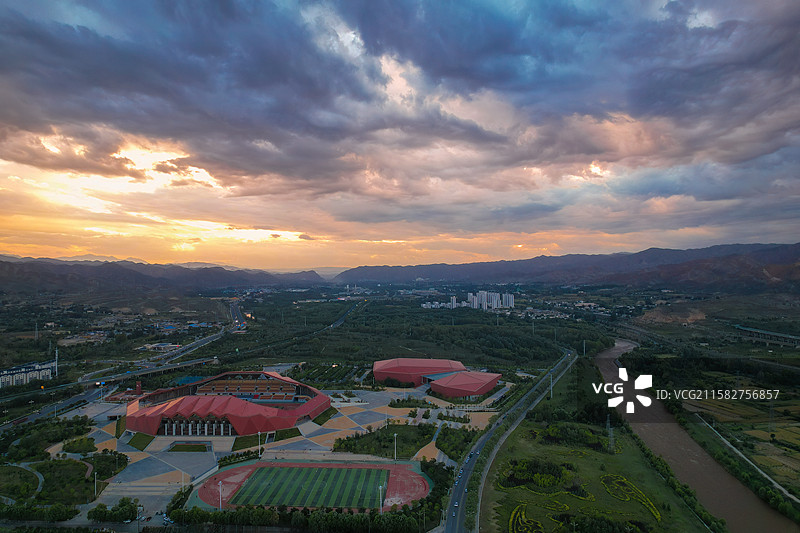 海东市乐都区体育中心图片素材