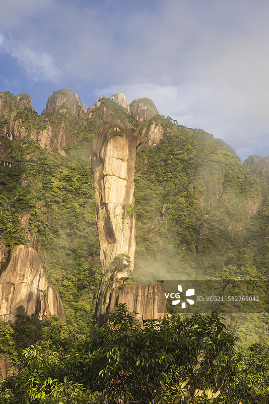 江西最美仙峰三清山千峰竞秀图片素材