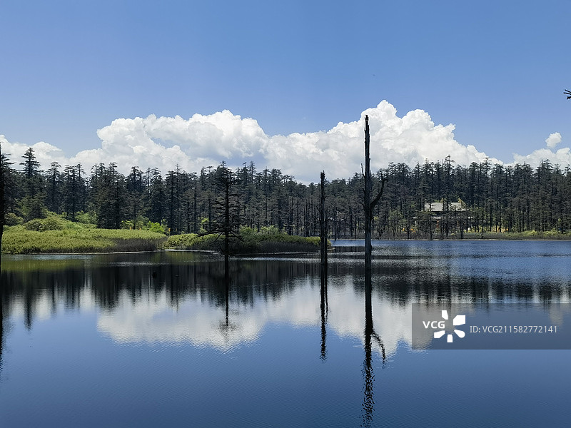 瓦屋山鸳鸯池图片素材