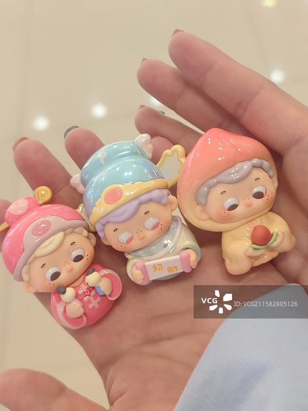 盲盒小玩具图片素材