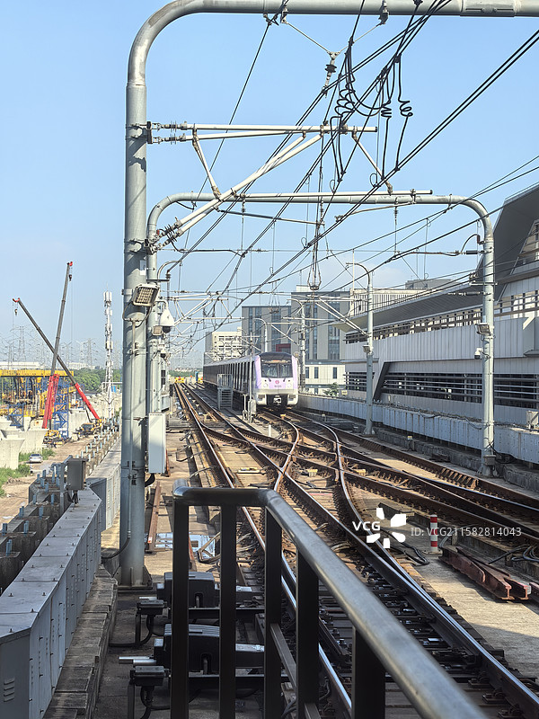 上海10号线地铁 基隆路终点站图片素材