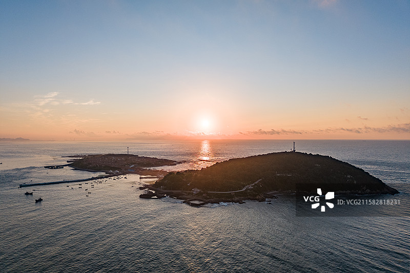 山东青岛，斋堂岛日出。图片素材