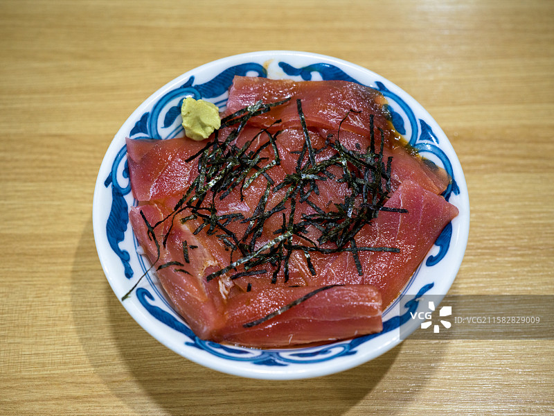 日料金枪鱼丼饭图片素材