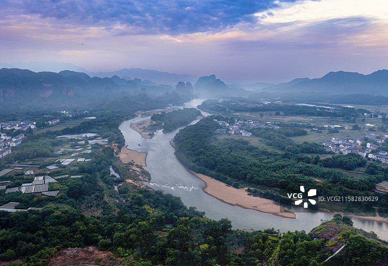 龙虎山泸溪之晨图片素材