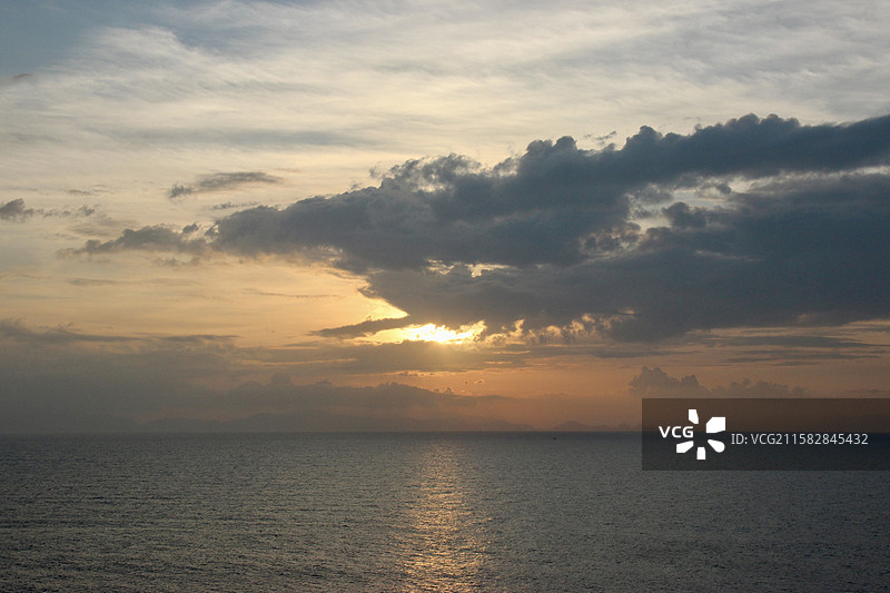 夏天霞浦北礵岛可门海边日落漫天云霞自然风景图片素材