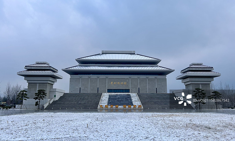 摄影下雪后的青州博物馆建筑图片素材