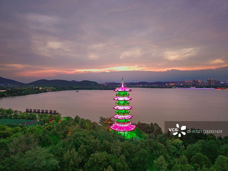 云龙湖-苏公塔图片素材