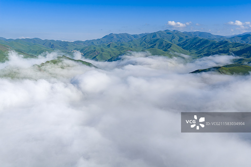 航拍桑科草原云景风光图片素材