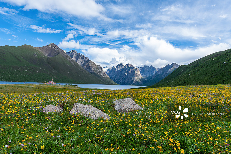 青海果洛藏族自治州年宝玉则国家地质公园图片素材