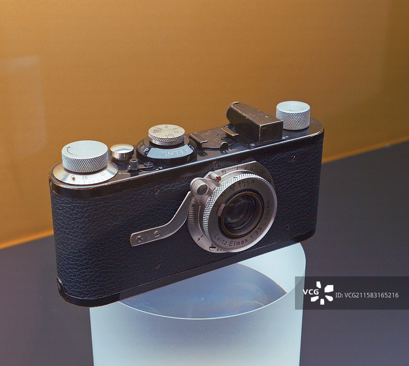 莱卡I型相机 Model A 徕卡投入商业化生产的第一台相机图片素材