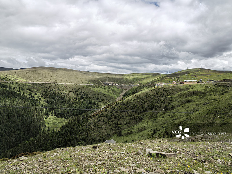 川藏线骑行第八天（甘孜雅江 草原风光）图片素材
