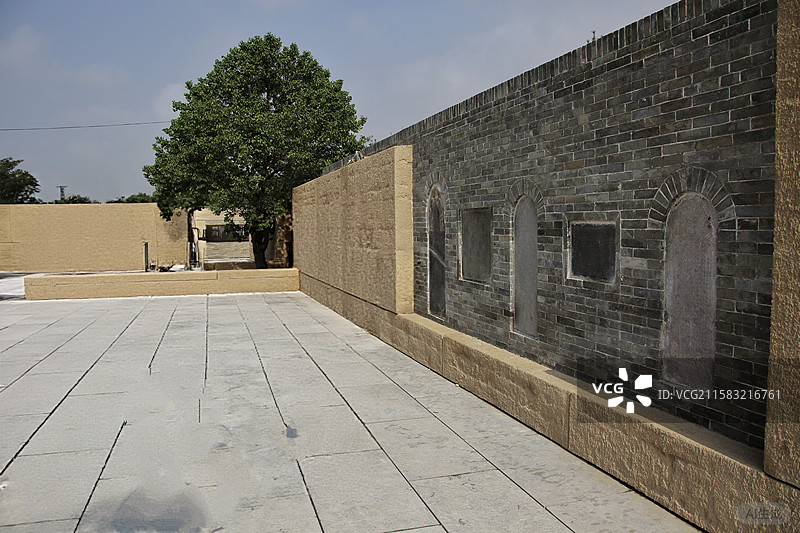 山西芮城五龙庙，建于唐大和五年，是仅存的唐代道教木构建筑，风格古朴，斗拱简洁，梁架精巧，唐碑记载水利图片素材