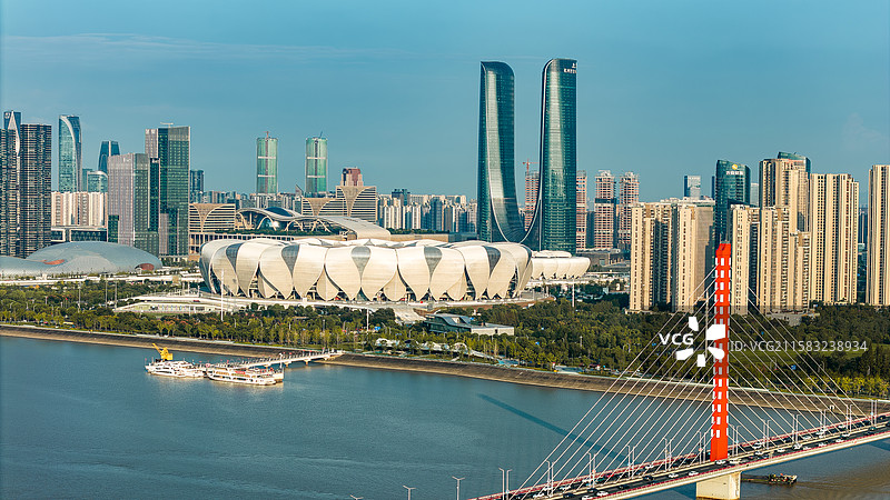 杭州城市CBD地标建筑杭州之门奥林匹克体育中心图片素材