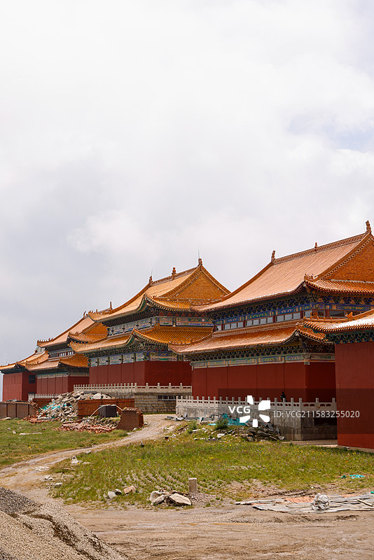 山西五台山中台顶演教寺美景图片素材