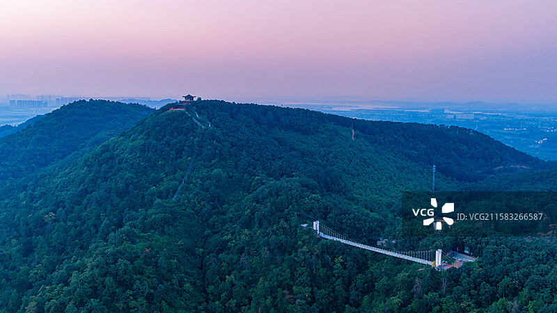 九真山日出图片素材