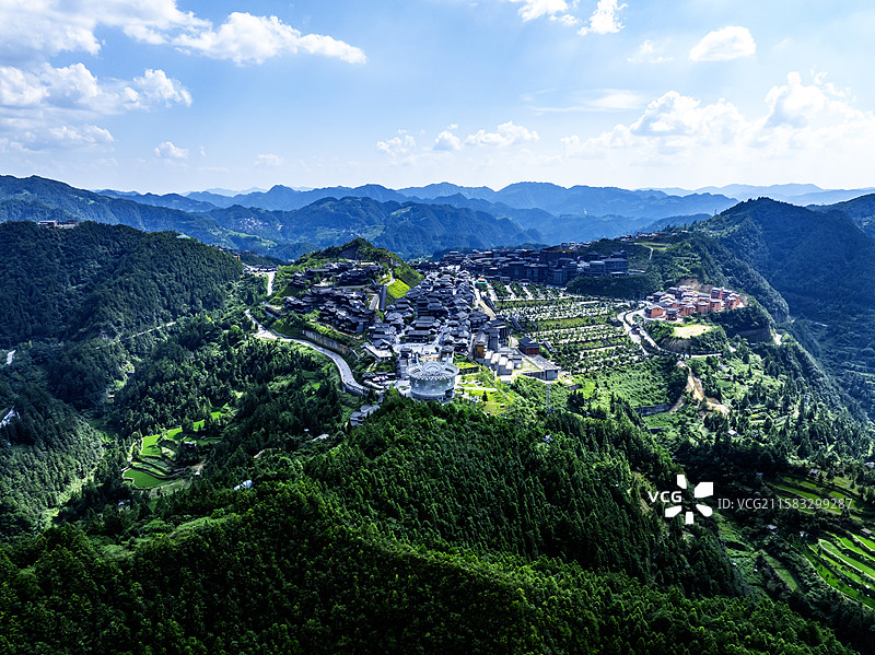 贵州黔东南西江千户苗寨图片素材