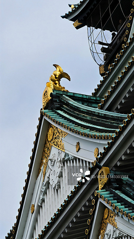 大阪城公园是大阪市中央区的大型绿地公园与历史遗址，天守阁巍峨壮观，园内四季如画，古迹众多，交通也十分图片素材