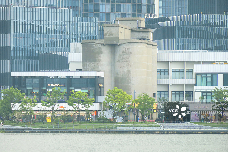 上海徐汇滨江西岸梦中心图片素材