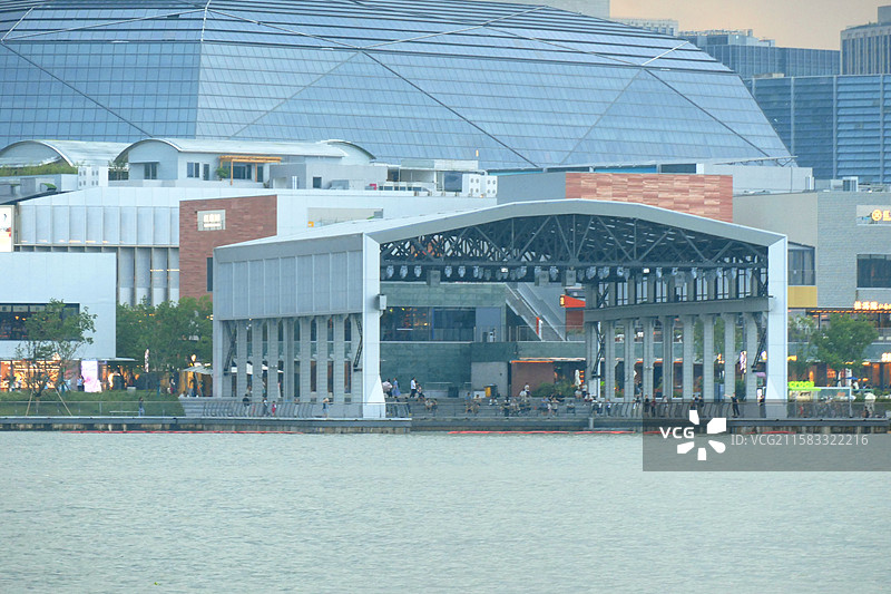 上海徐汇滨江西岸梦中心图片素材