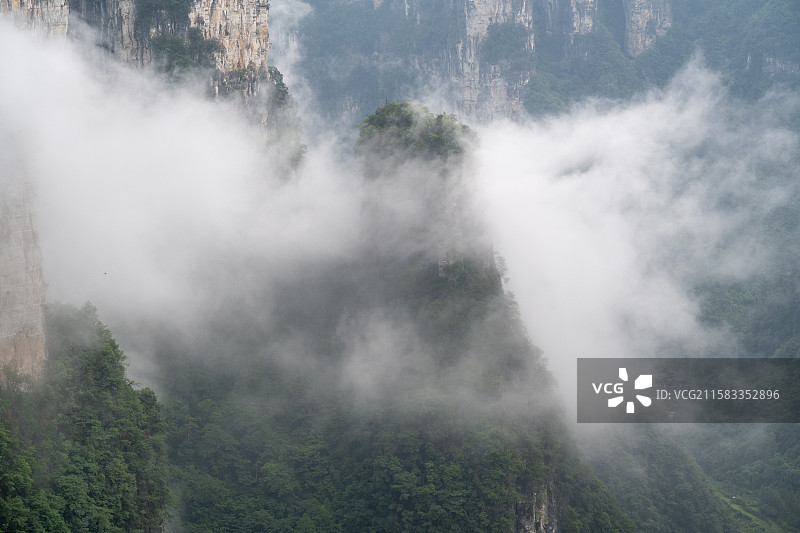 湖南湘西吉首矮寨奇观德夯大峡谷风景图片素材