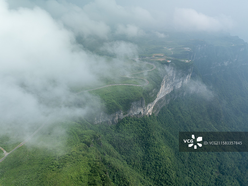 湖南湘西龙山县八面山航拍风景图片素材