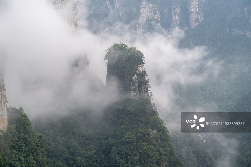 湖南湘西吉首矮寨奇观德夯大峡谷风景图片素材