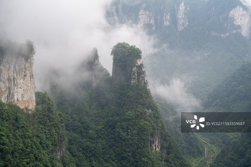 湖南湘西吉首矮寨奇观德夯大峡谷风景图片素材