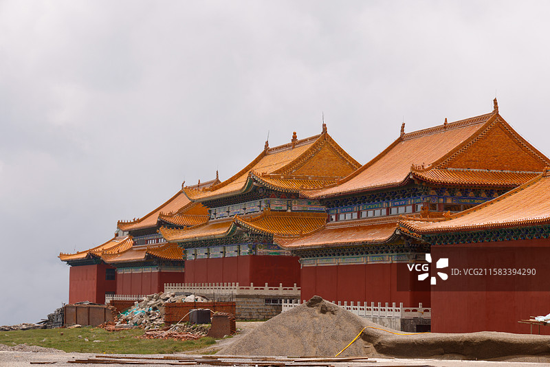 山西五台山中台顶演教寺美景图片素材