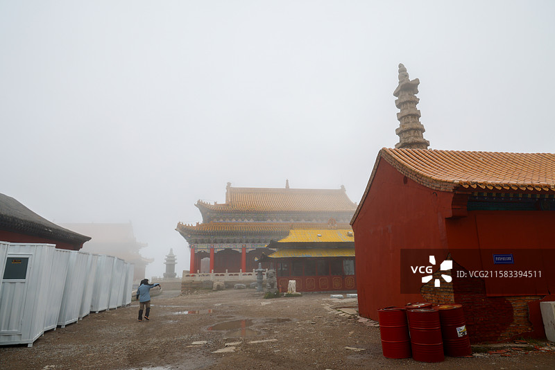 山西五台山中台顶演教寺美景图片素材