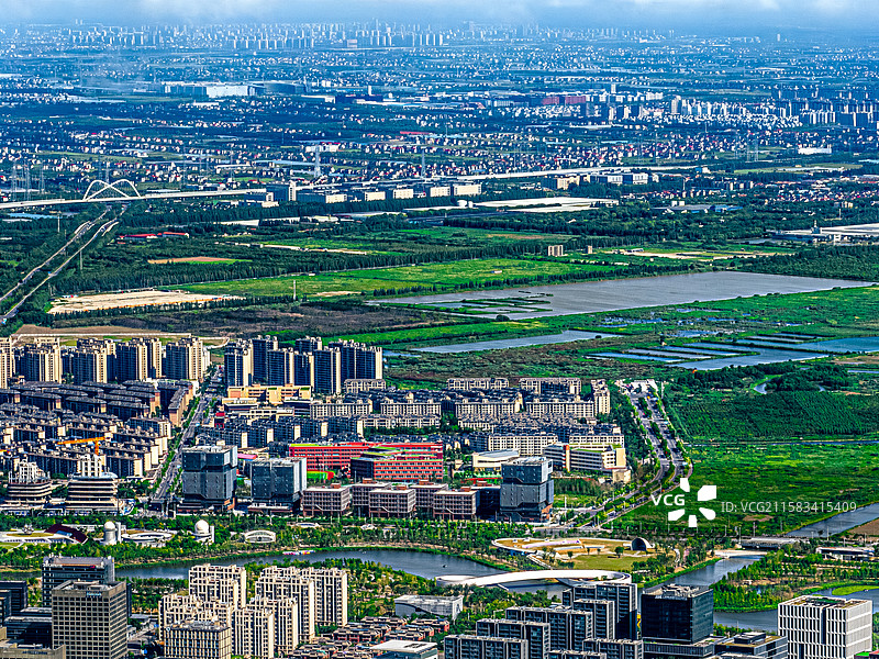 华东师范大学附属浦东临港初级中学 临港自贸区 南汇新城 上海浦东城市发展纪实2025图片素材