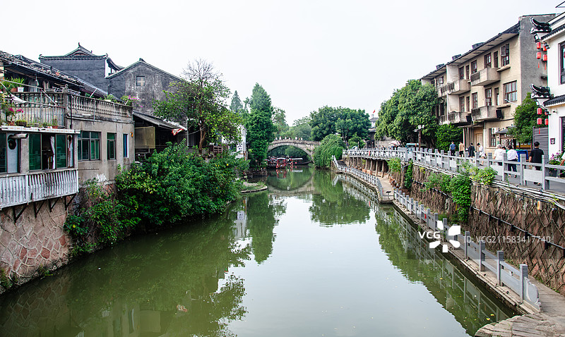 游埠古镇的游埠溪 游埠古桥 太平桥图片素材