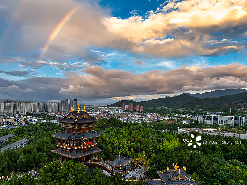 义乌文化地标鸡鸣阁彩虹风光航拍图片素材