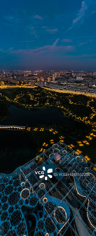 航拍世博地区后滩世博文化公园城市天际线图片素材