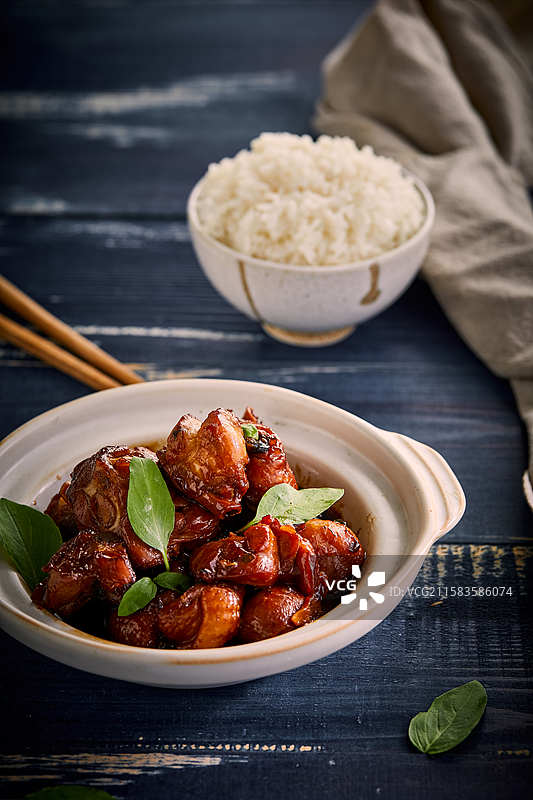 中国台湾传统美食 三杯鸡图片素材