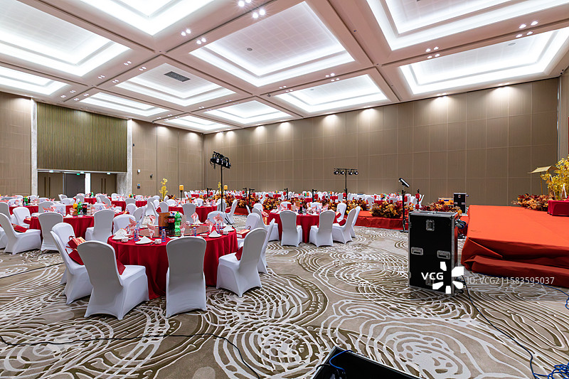 传统中国婚礼宴席图片素材