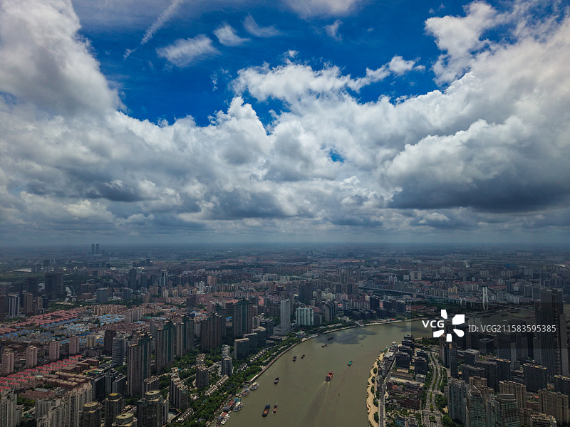 航拍上海南浦大桥黄浦区南码头图片素材