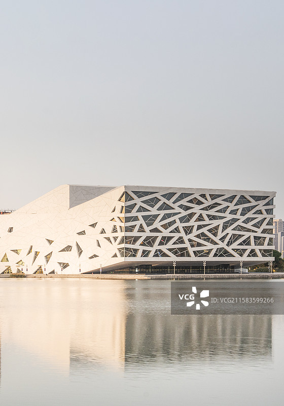 杭州临平大剧院  歌剧院 剧院 临平风光 公园图片素材