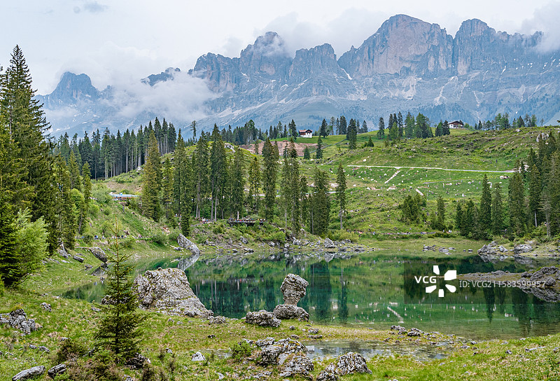 多洛米蒂·Dolomites-卡雷扎湖·Lago di Carezza图片素材