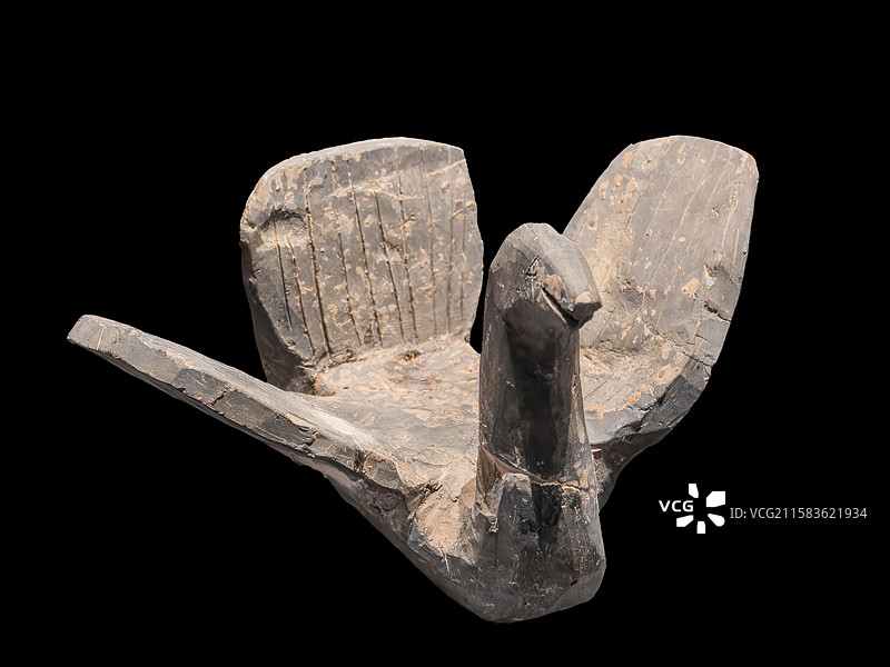 陕西考古博物馆藏战国早中期文物陶鸽图片素材