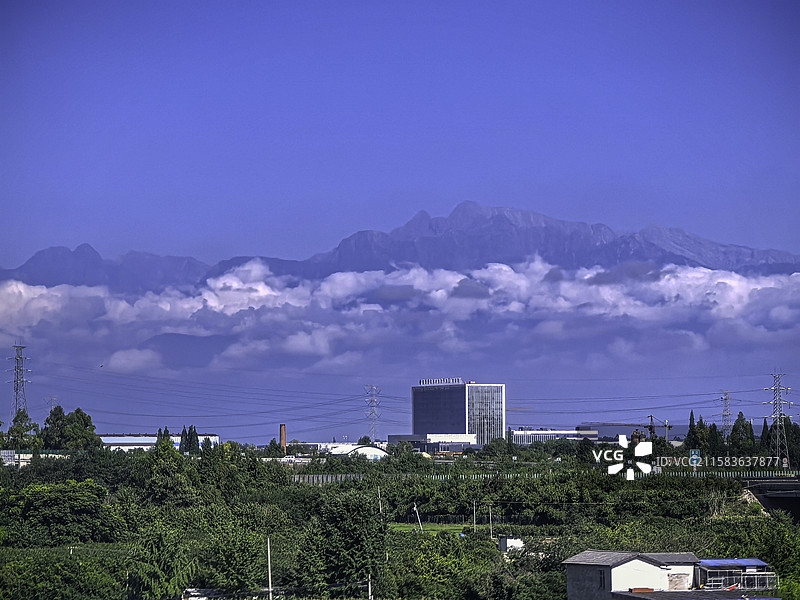 四川盆地龙门山脉狮子王峰、九顶山集锦图片素材