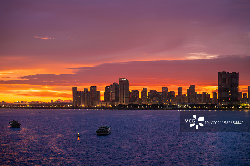 凌晨4点的朝霞图片素材