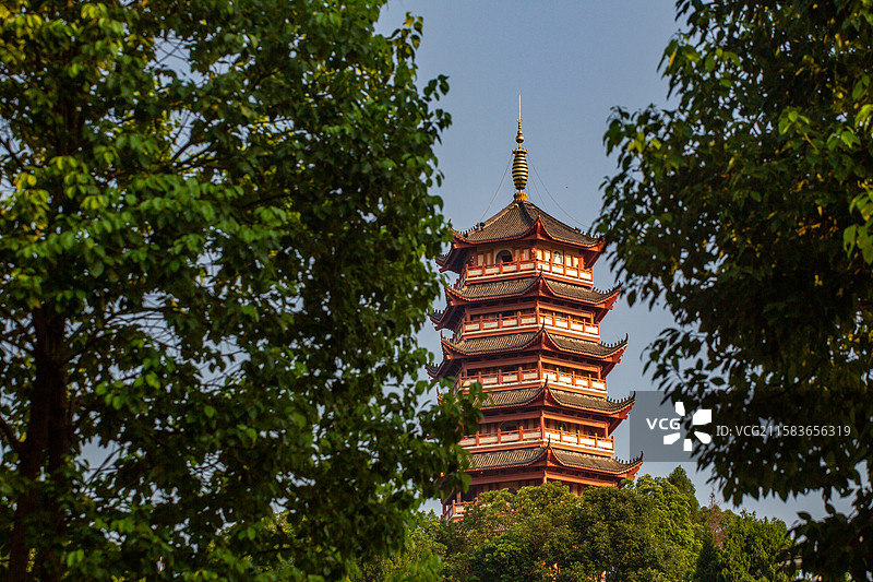 四川省德阳市罗江区地标建筑南塔图片素材